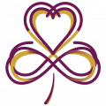 Company Logo of britt-wenckebach.de showing a belnd of a heart and a shamrock